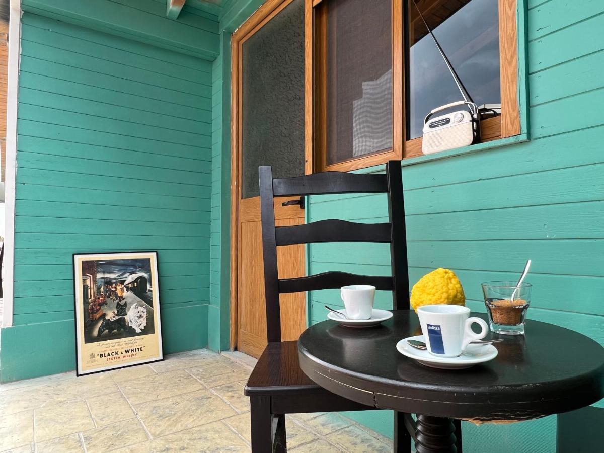 Miqt Beach - Bungalows Orikum Eksteriør bilde