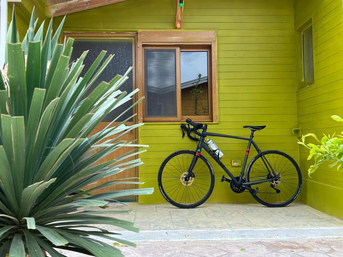 Miqt Beach - Bungalows Orikum Eksteriør bilde